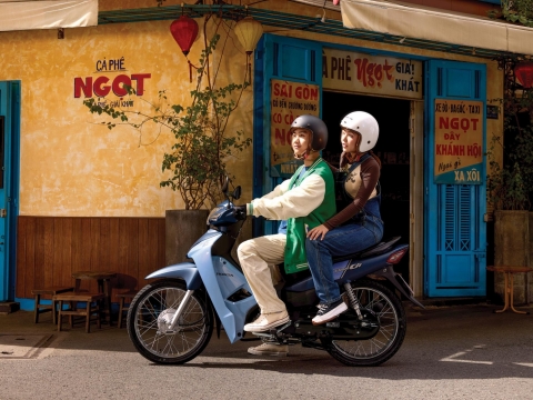 Phiên bản cổ điển diện mạo thời trang